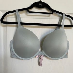 Victoria's Secret push-up bra